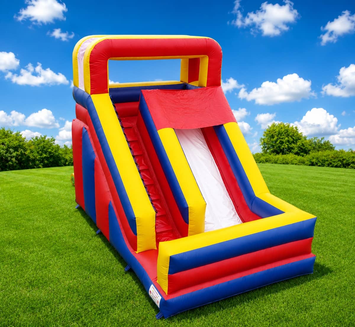 Tobogán inflable rojo